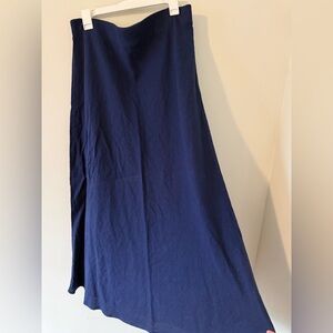 Women's Navy Linen Maxi Skirt